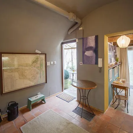 Romantic Nest Under Prague Castle Екстер'єр фото