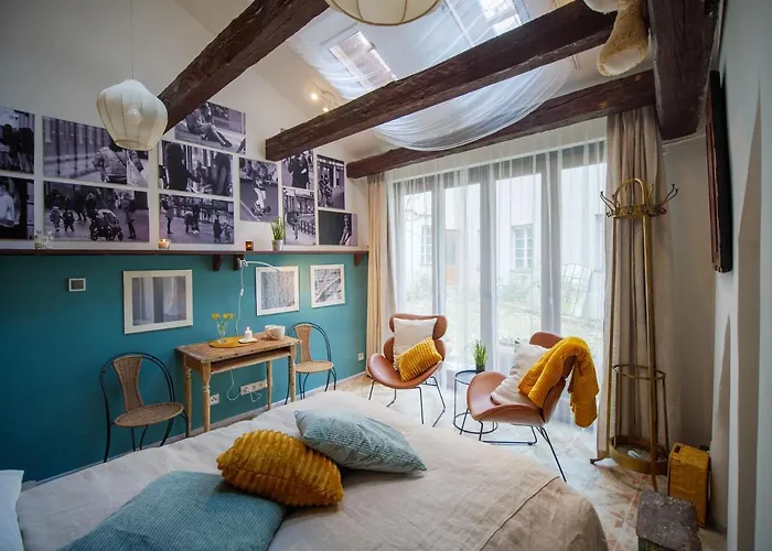 Romantic Nest Under Prague Castle